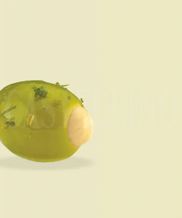 Olives vertes farcies aux amandes