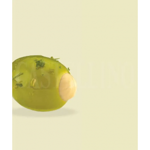 Olives vertes farcies aux amandes