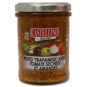 Pesto Trapanese avec tomates séchées et amandes